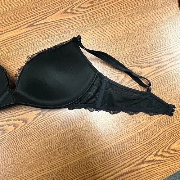 Victoria’s Secret Dream Angels Padded Lined No Wire Black Lace Bra 36B - Picture 6 of 8